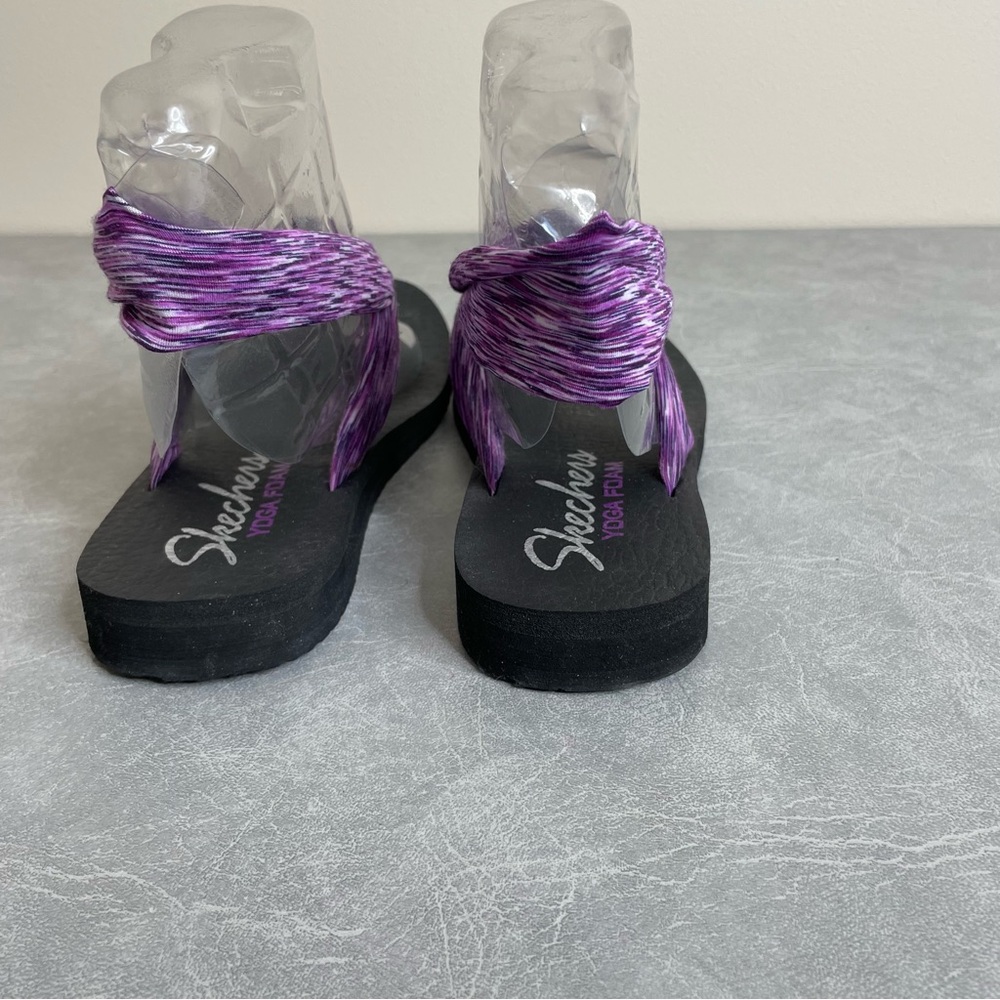 Skechers Women's Purple and Black Yoga Foam Meditation Sandals - Picture 5 of 10